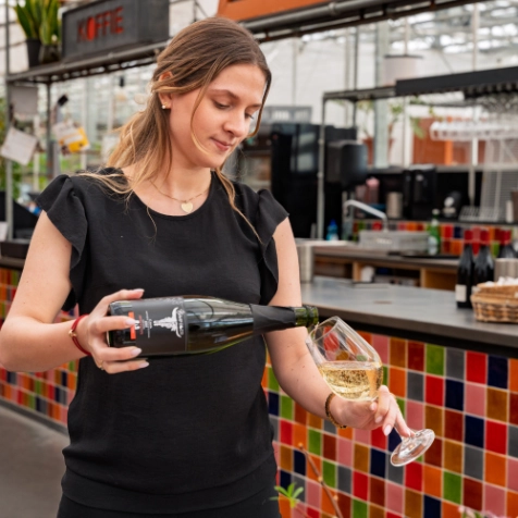 A mobile POS for orders and payments